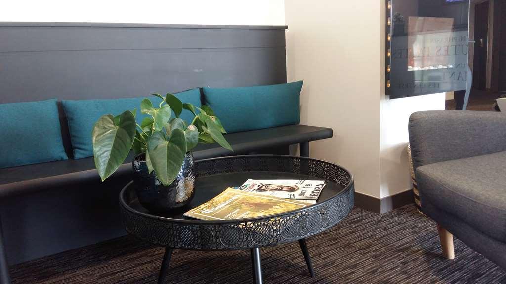Hotel Kyriad Brive Ouest Restoran gambar