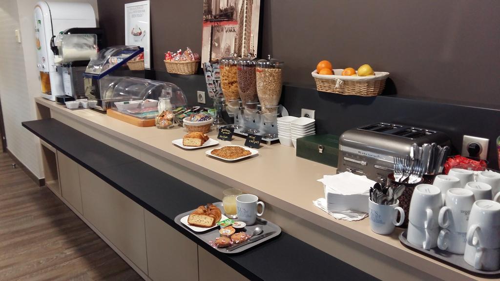 Hotel Kyriad Brive Ouest Luaran gambar