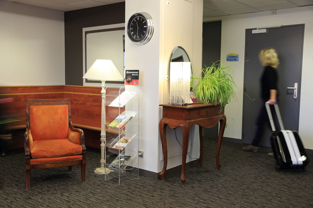Hotel Kyriad Brive Ouest Luaran gambar