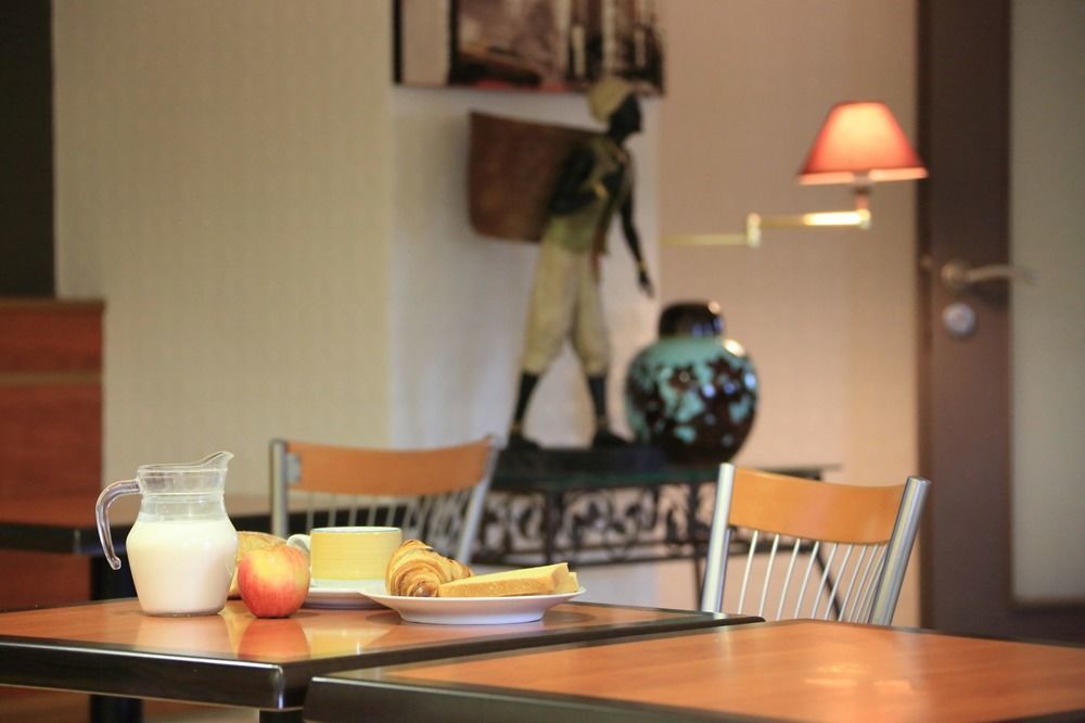 Hotel Kyriad Brive Ouest Luaran gambar