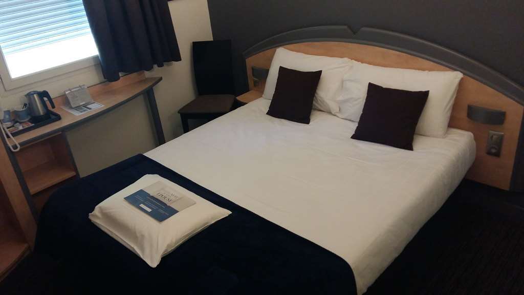 Hotel Kyriad Brive Ouest Bilik gambar